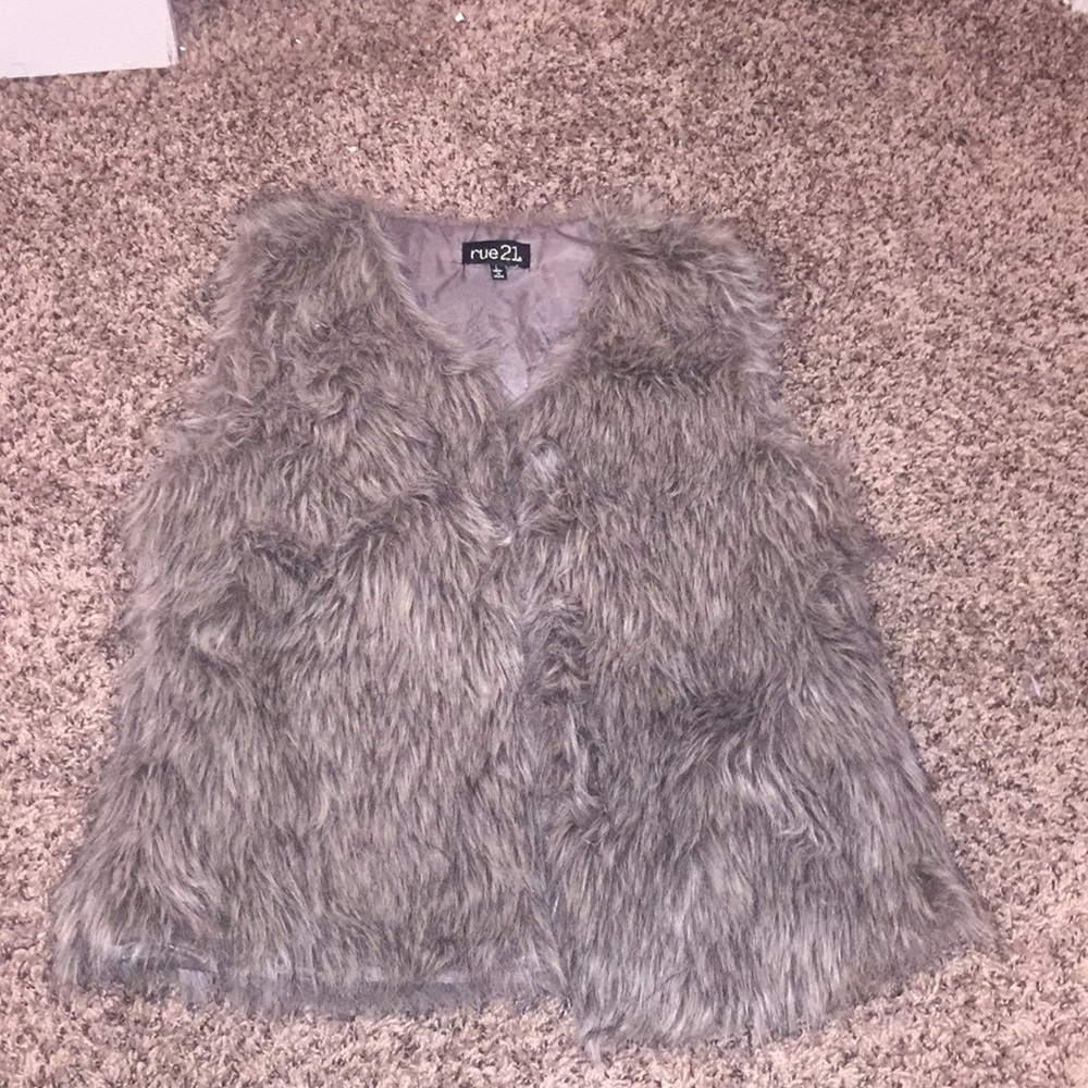 Fur vest